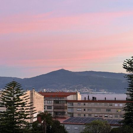 Moderno Apartamento Con Vistas A La Ria De Виго Екстериор снимка