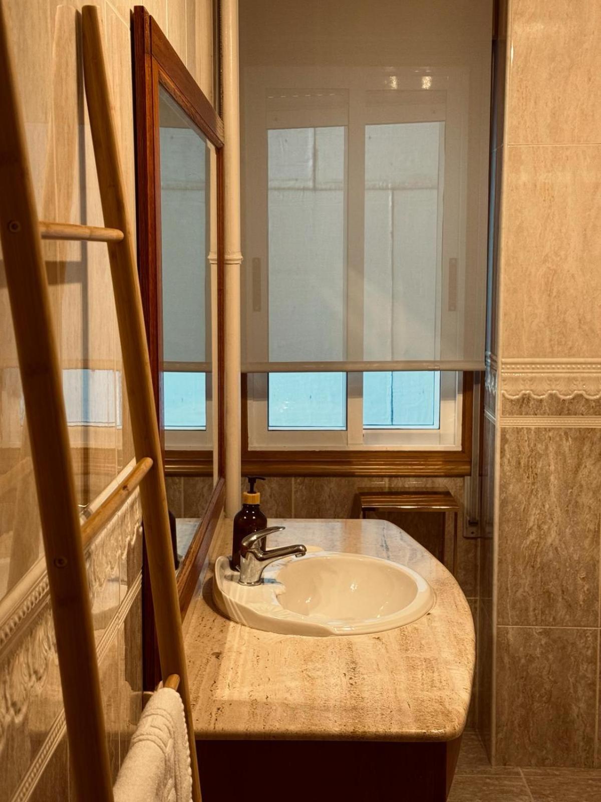 Moderno Apartamento Con Vistas A La Ria De Виго Екстериор снимка